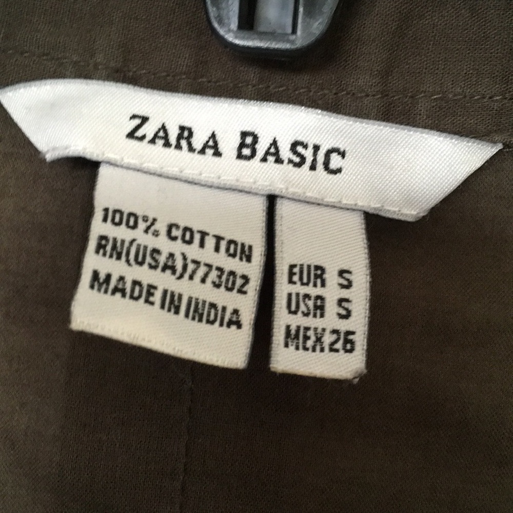 Zara Basic Green Button Up Lightweight Blouse - image 5